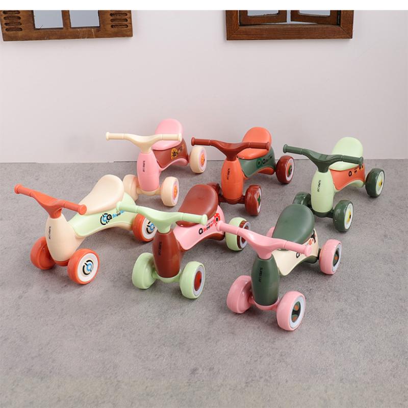 Kids Toys Scooter - รถของเล่นเด็กแบบประกอบเอง รุ่นมินิ น่ารัก 1 ชิ้น รถทรงตัวสี่ล้อ