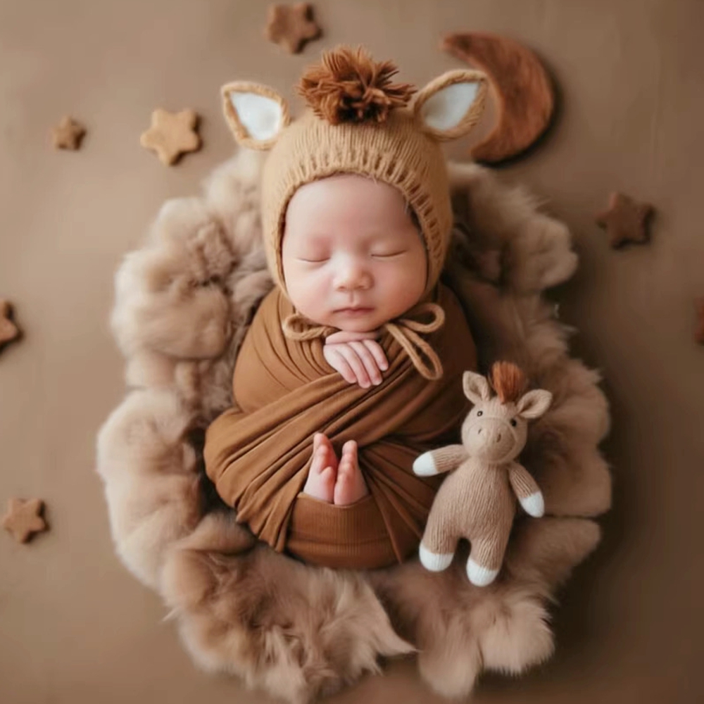 Kids Toys New Born - หมวกไหมพรมรูปม้าพร้อมตุ๊กตา อุปกรณ์ประกอบฉากถ่ายภาพทารกแรกเกิด หมวกไหมพรมเด็กน่ารัก หมวกคลุมศีรษะสำหรับถ่ายภาพทารกแรกเกิด อุปกรณ์เสริมสำหรับถ่ายภาพ